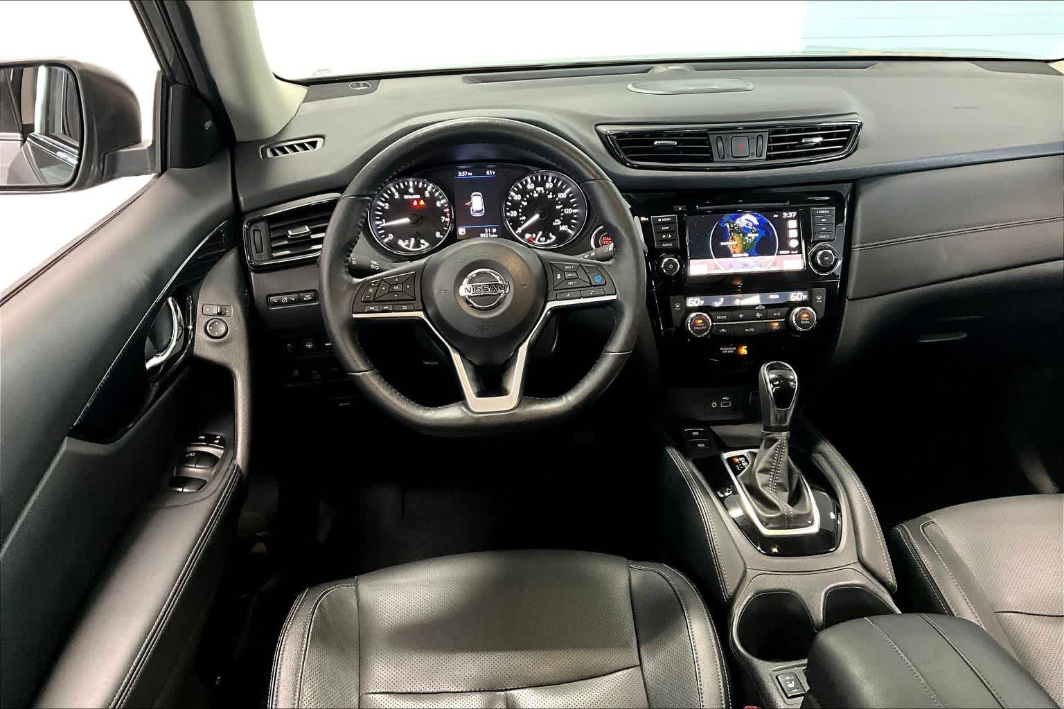 Thumbnail: 2019 Nissan Rogue - 13