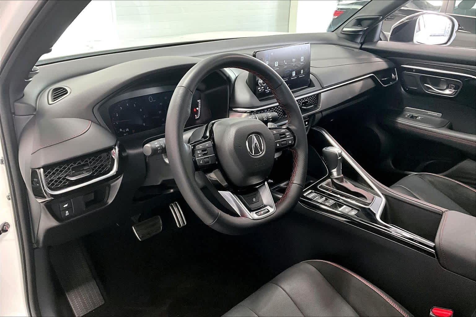 Thumbnail: 2025 Acura ADX - 2