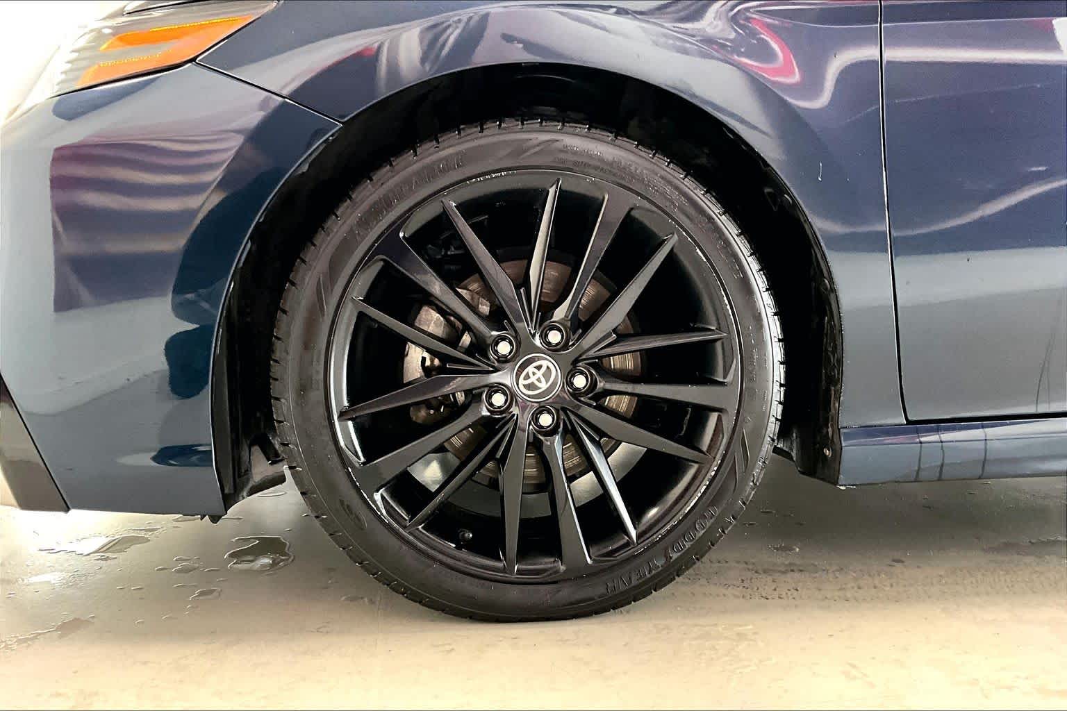 Thumbnail: 2021 Toyota Camry - 7