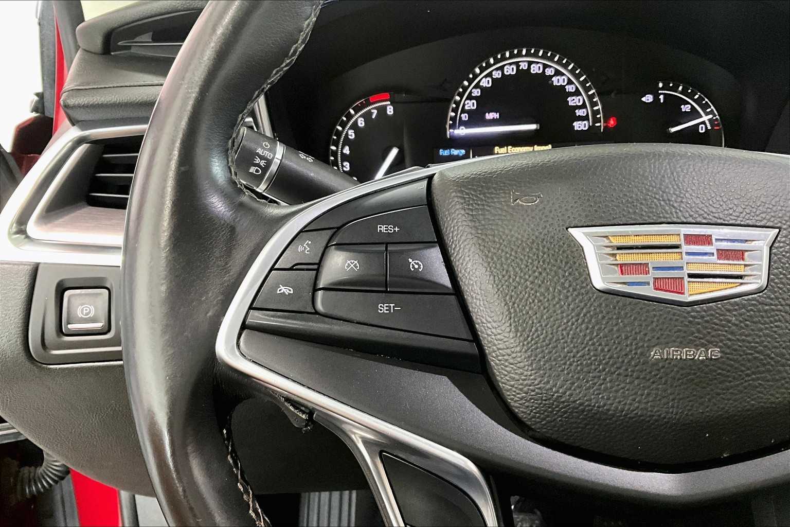 Thumbnail: 2017 Cadillac XT5 - 22