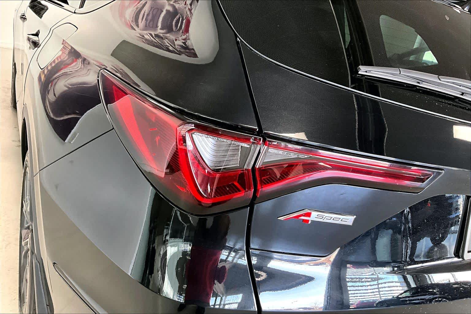 Thumbnail: 2023 Acura MDX - 30