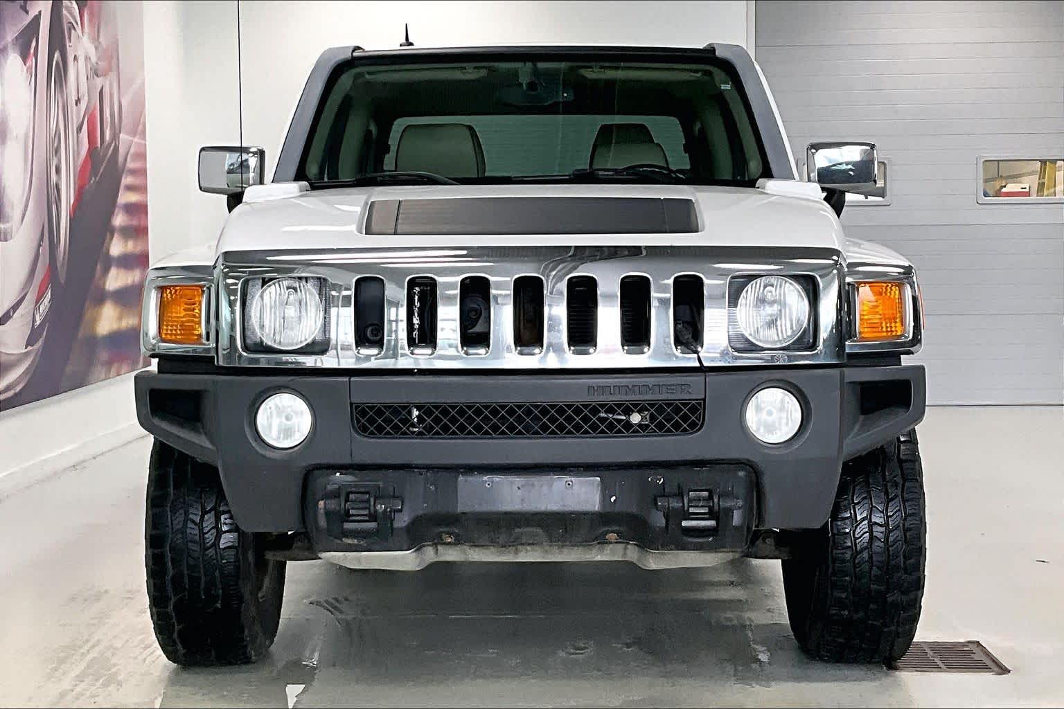 Thumbnail: 2010 Hummer H3 - 6