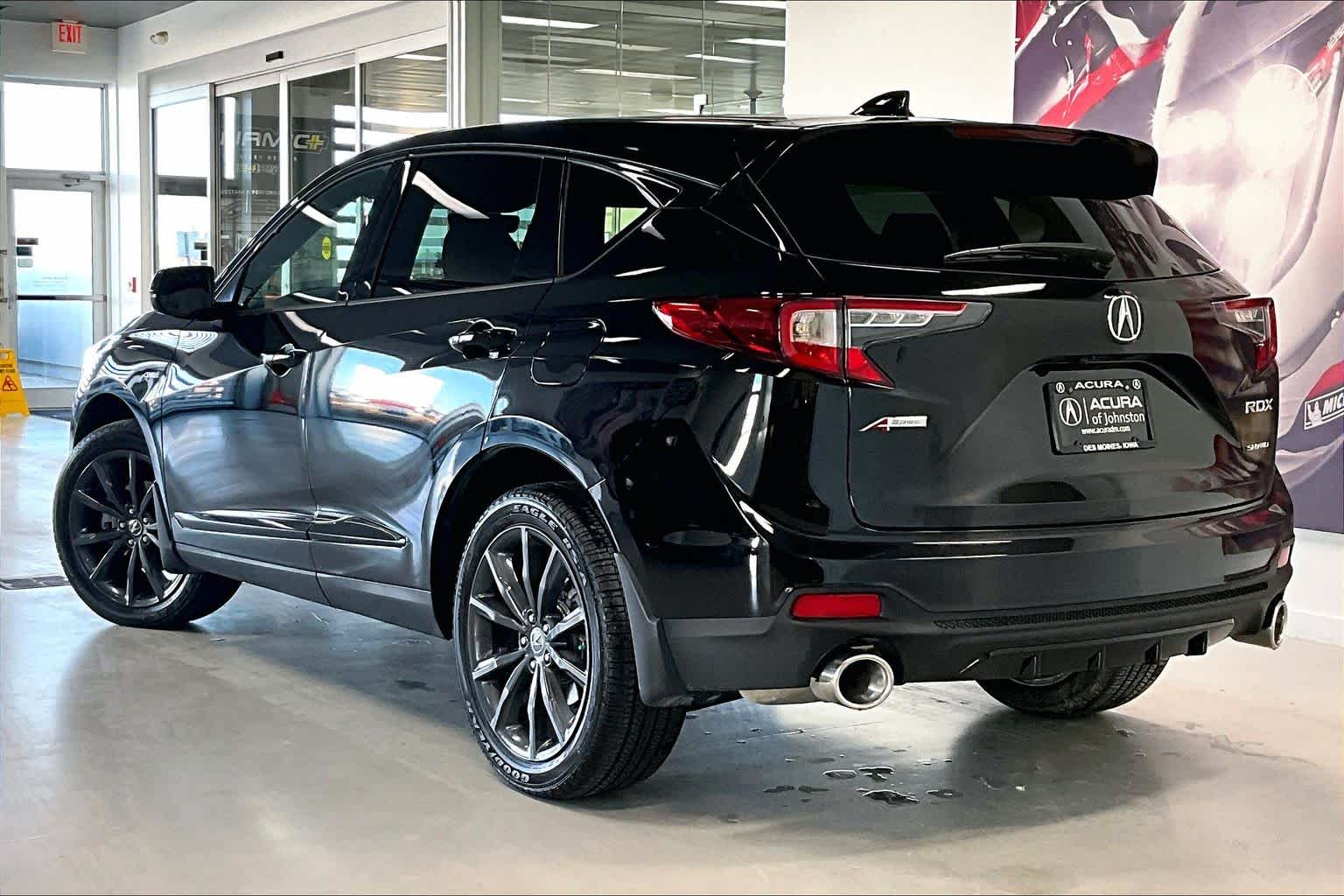 Thumbnail: 2025 Acura RDX - 4