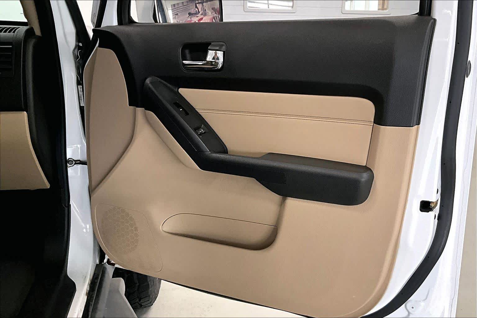 Thumbnail: 2010 Hummer H3 - 24