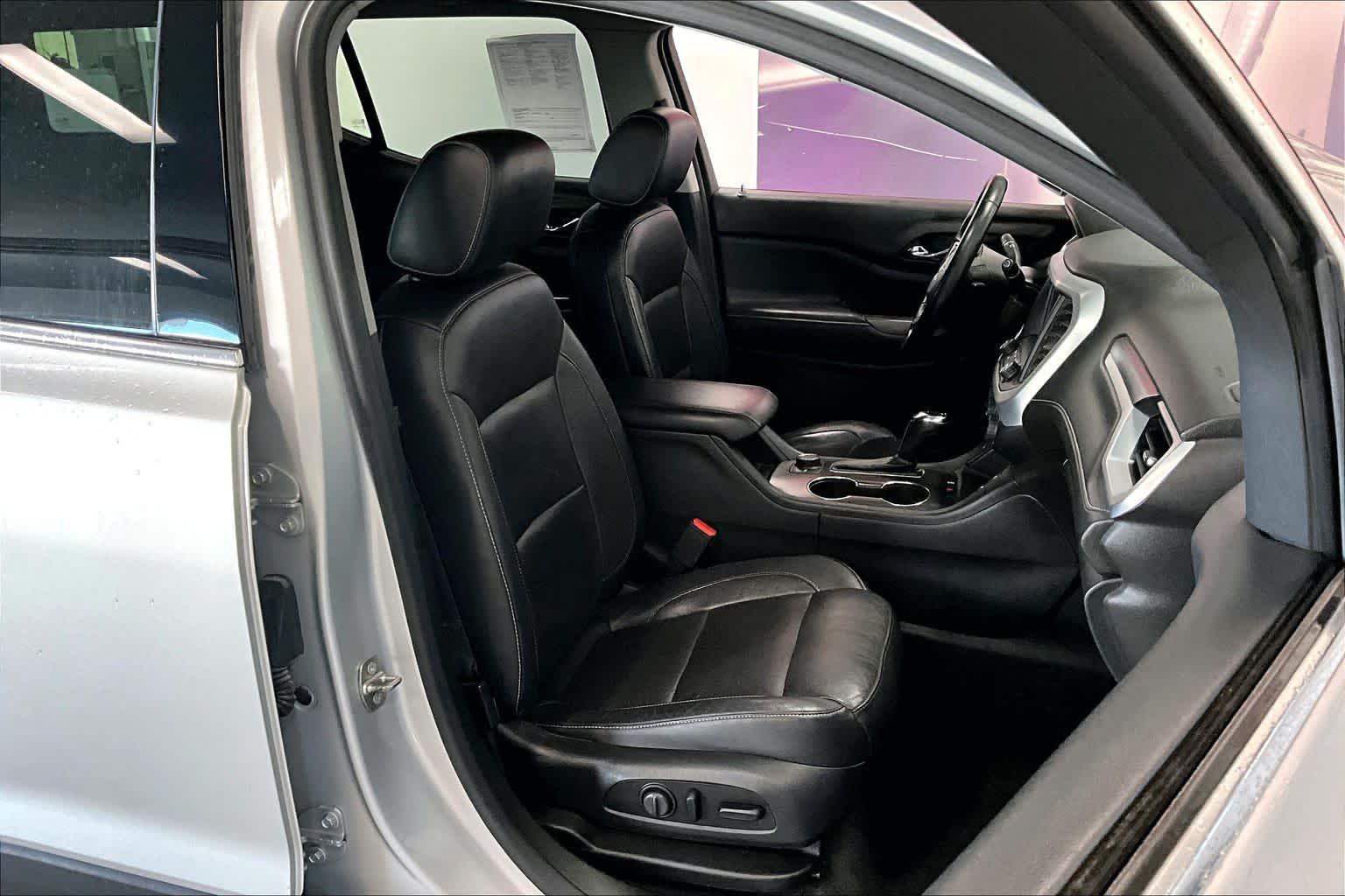 Thumbnail: 2018 GMC Acadia - 11