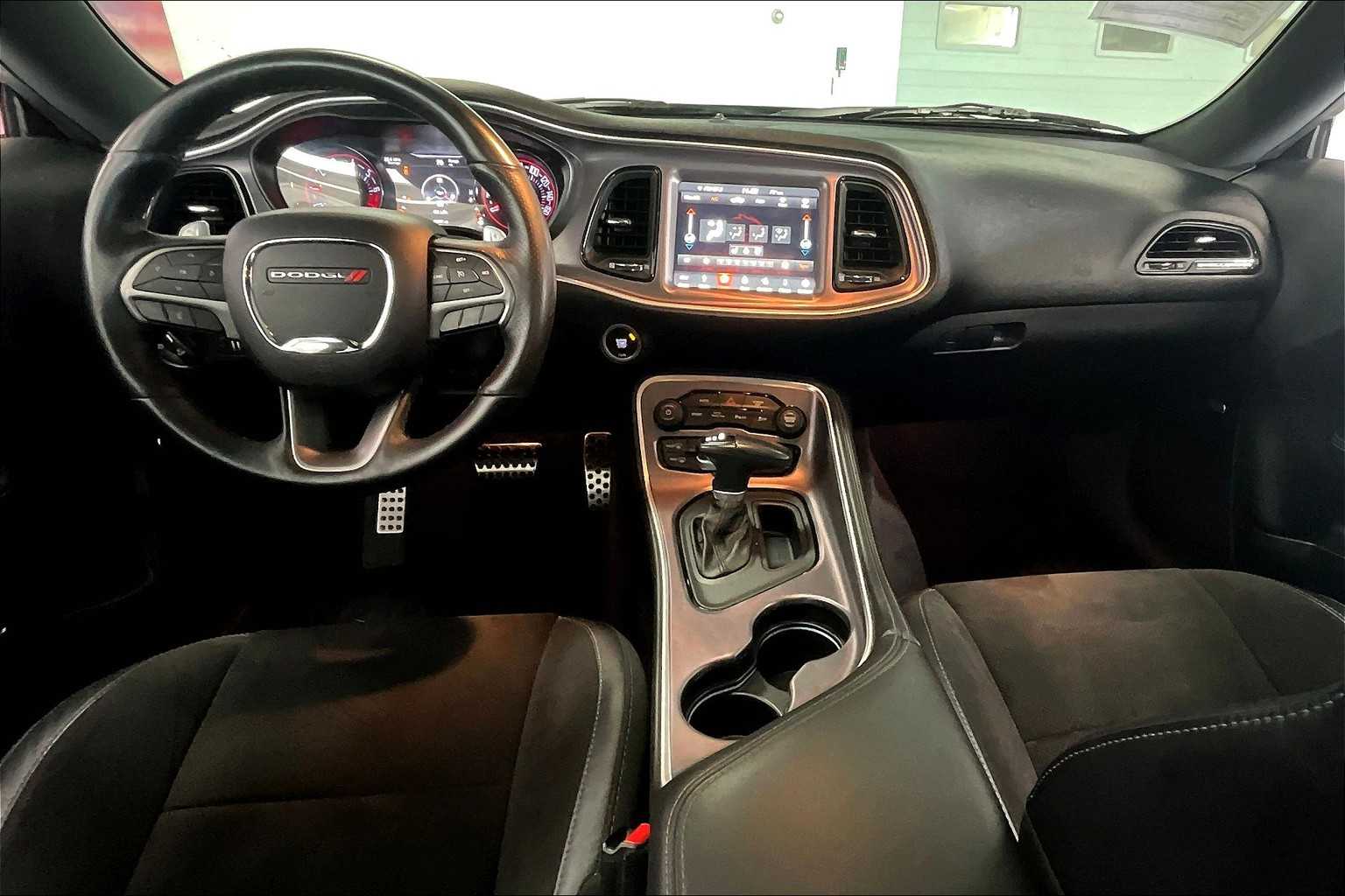 Thumbnail: 2019 Dodge Challenger - 9
