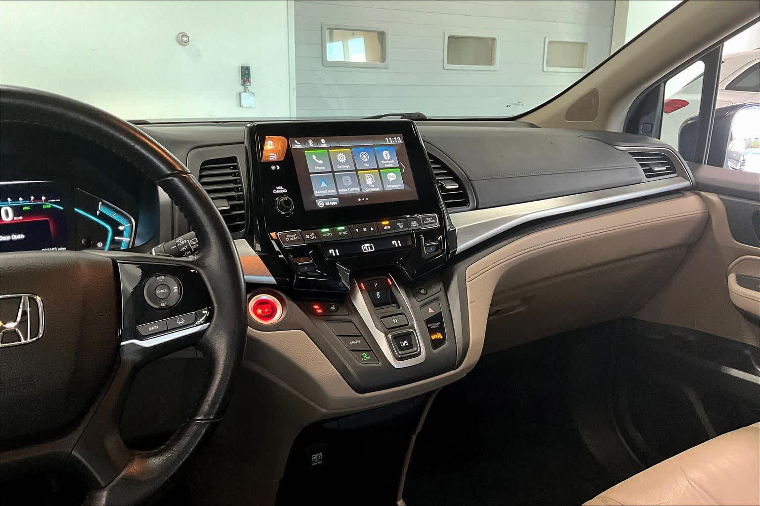 Thumbnail: 2018 Honda Odyssey - 13