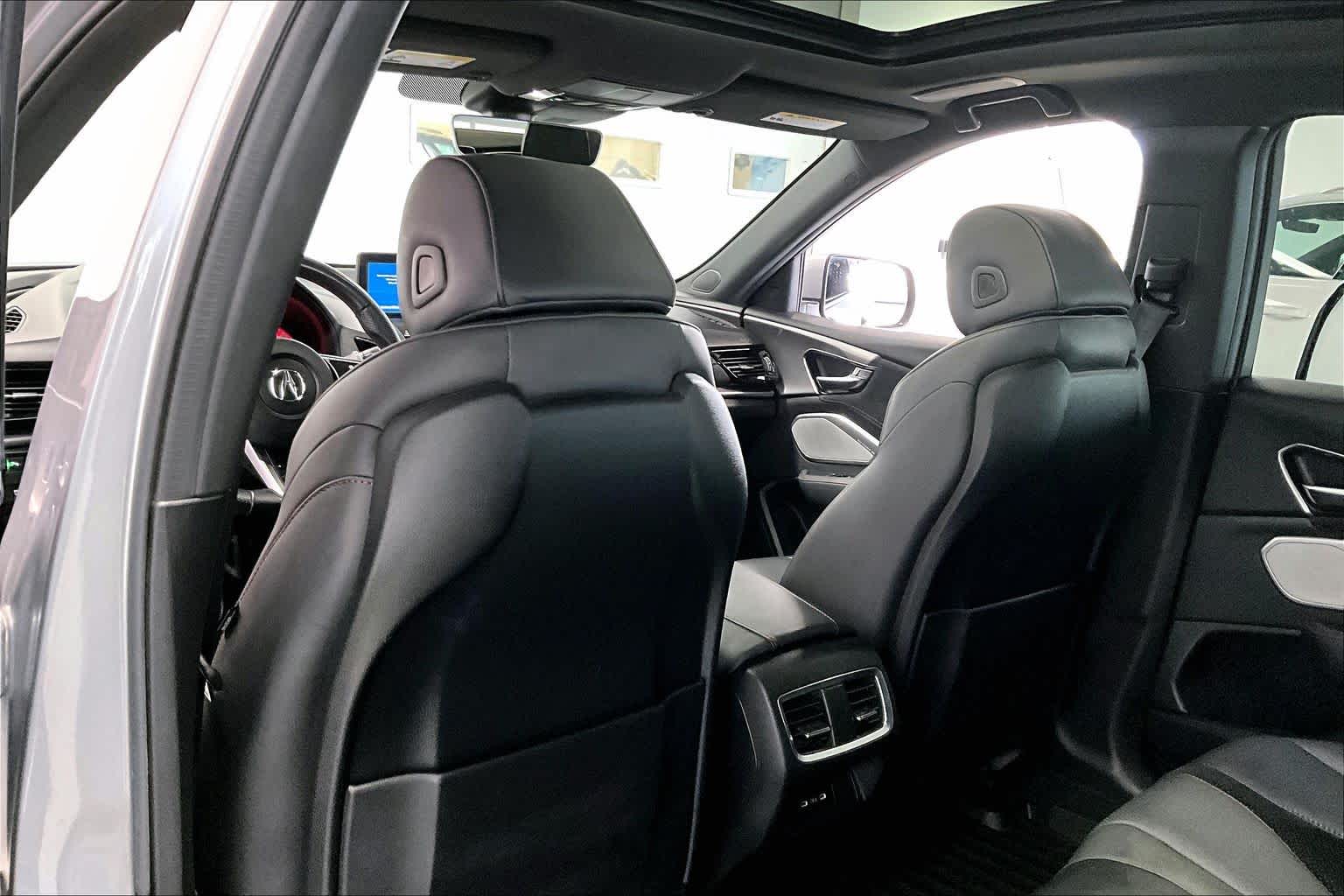 Thumbnail: 2023 Acura RDX - 11