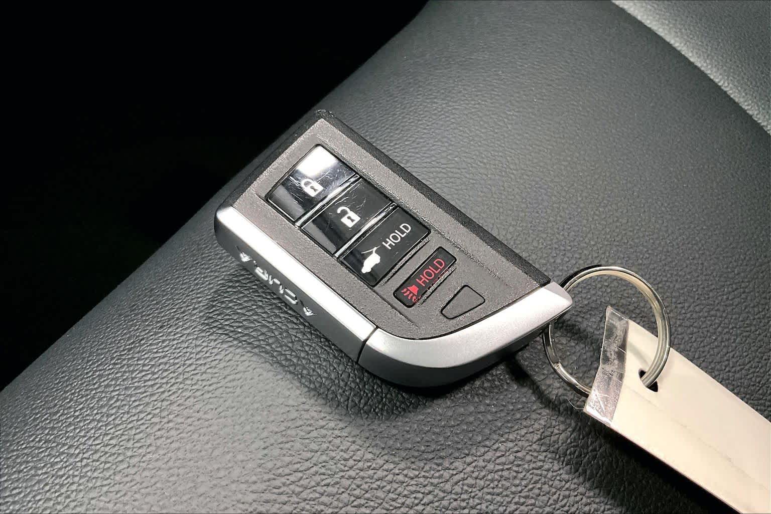 Thumbnail: 2023 Acura MDX - 18