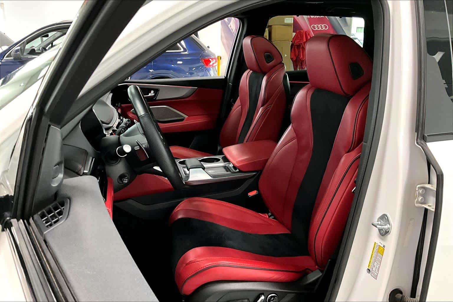 Thumbnail: 2022 Acura MDX - 10