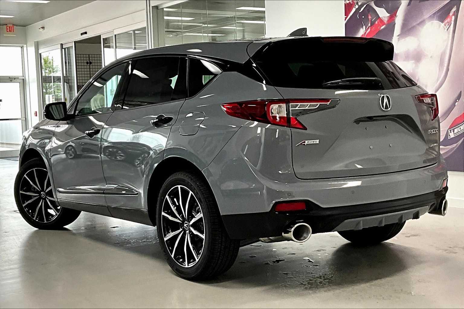 Thumbnail: 2025 Acura RDX - 4