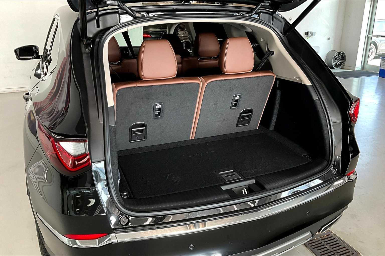 2025 Acura MDX Technology 18