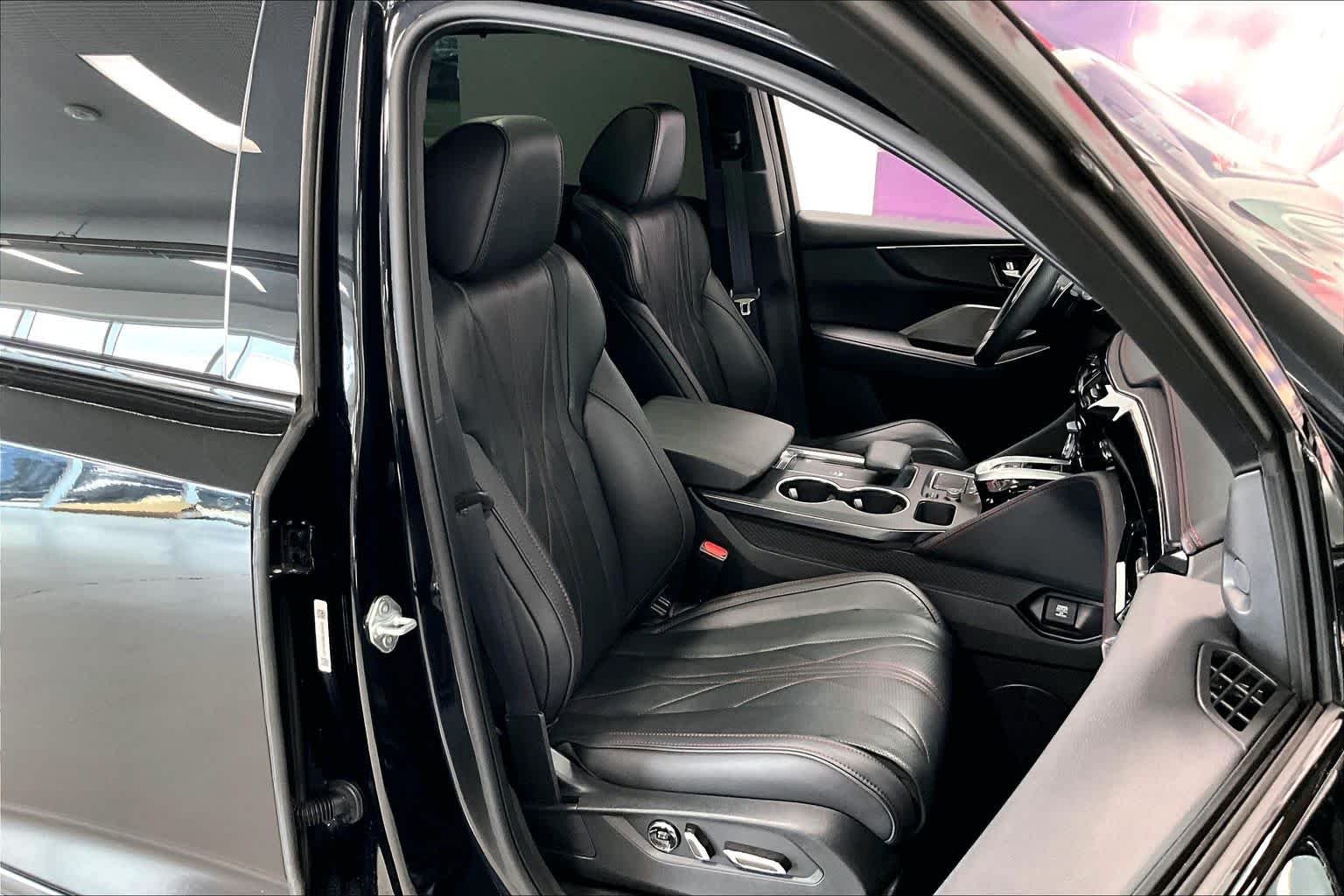 Thumbnail: 2024 Acura MDX - 11