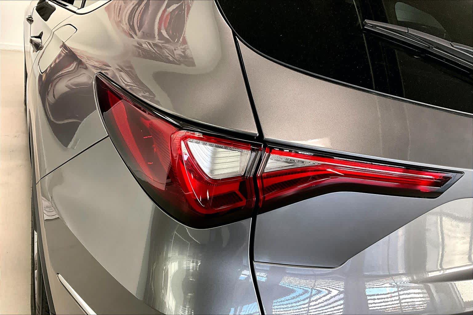 Thumbnail: 2023 Acura MDX - 30