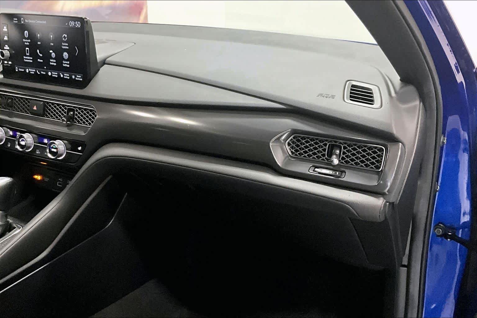 Thumbnail: 2024 Acura Integra - 21