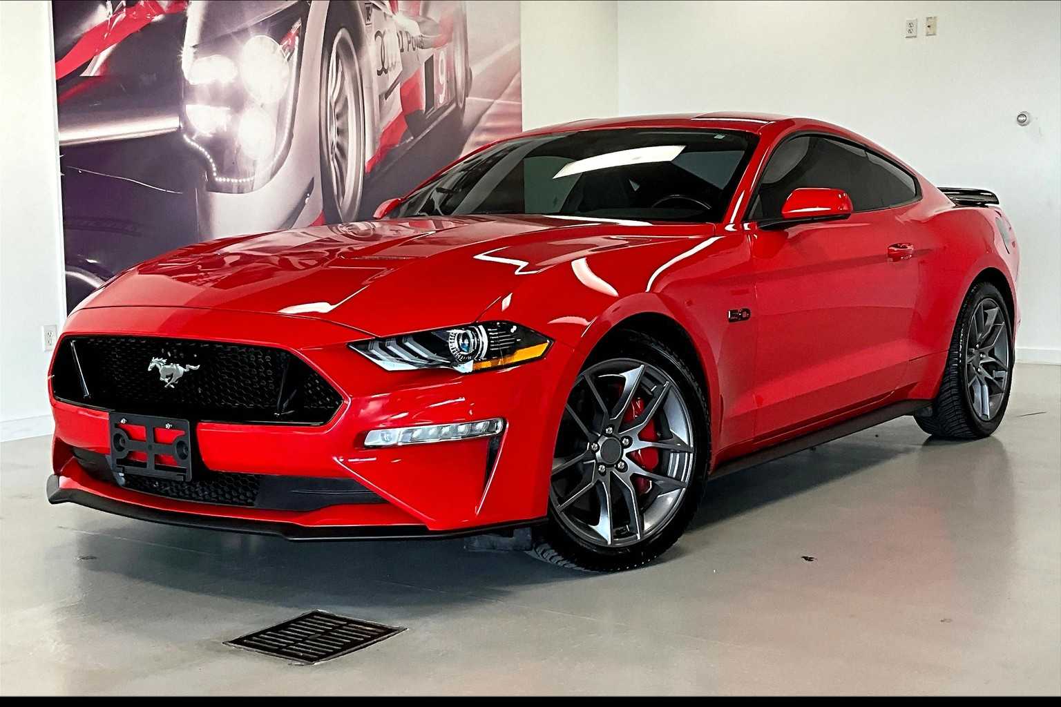Thumbnail: 2019 Ford Mustang - 1