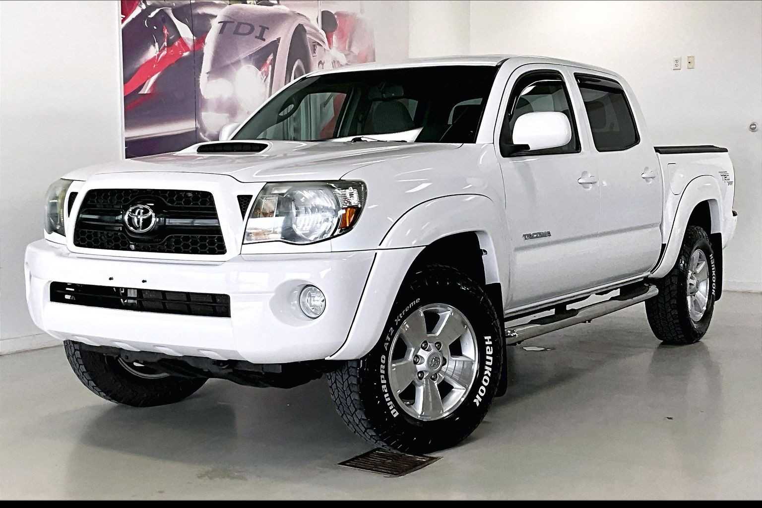 2011 Toyota Tacoma Base -
                  Johnston, IA