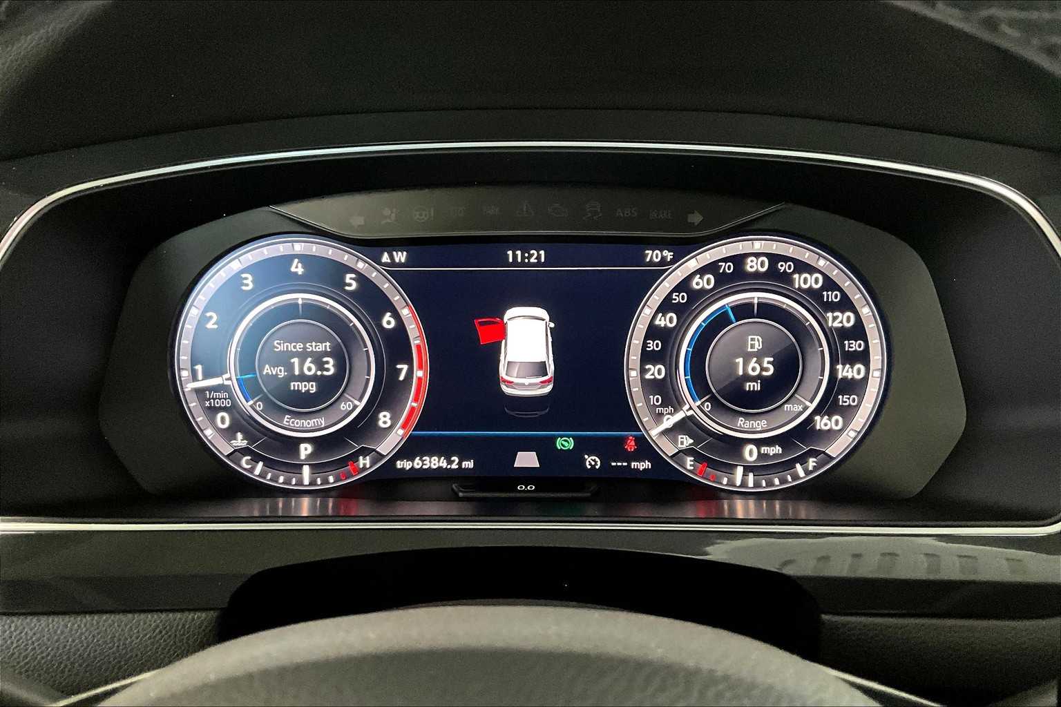 Thumbnail: 2019 Volkswagen Tiguan - 15