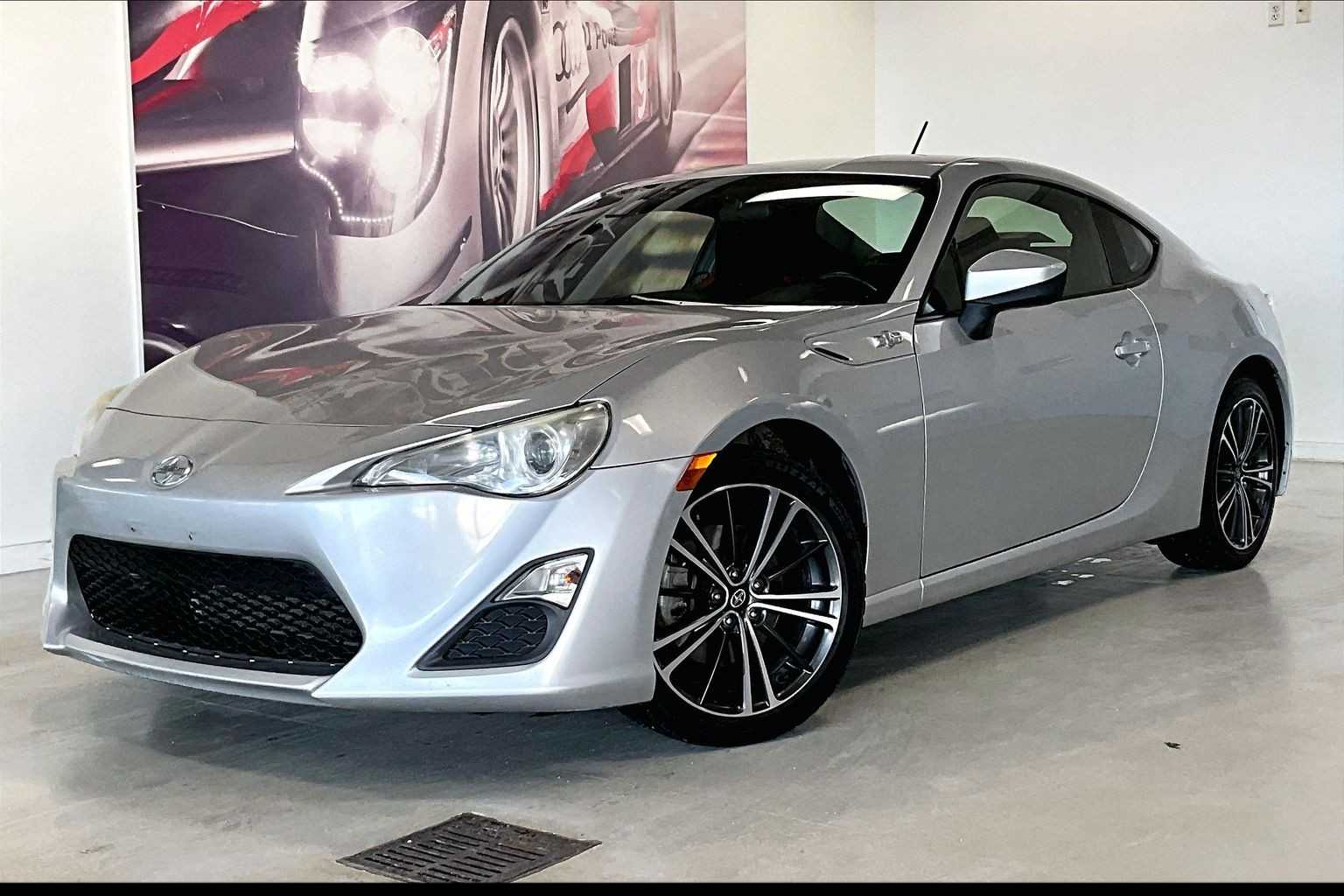 Thumbnail: 2013 Scion FR-S - 1