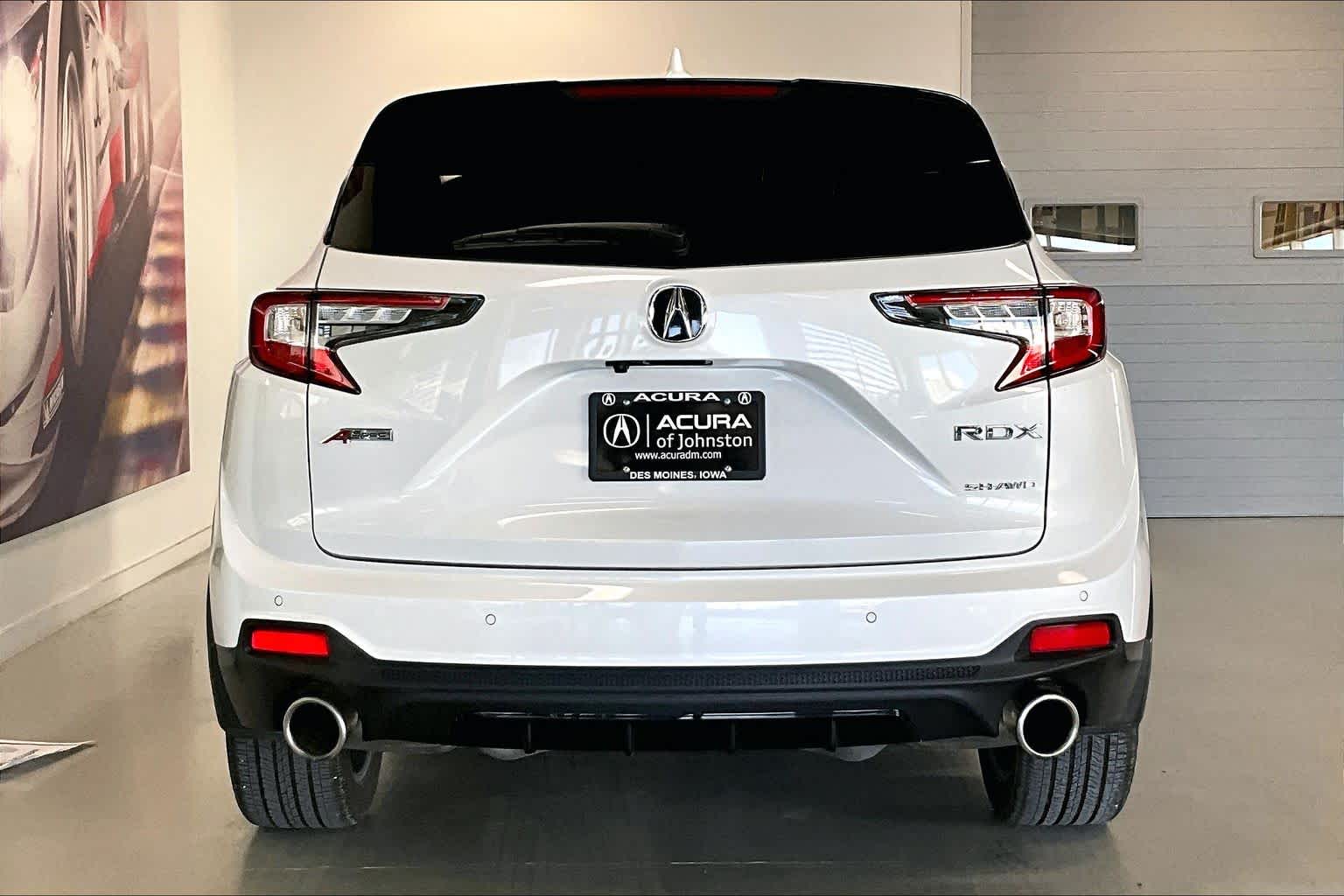 Thumbnail: 2024 Acura RDX - 5