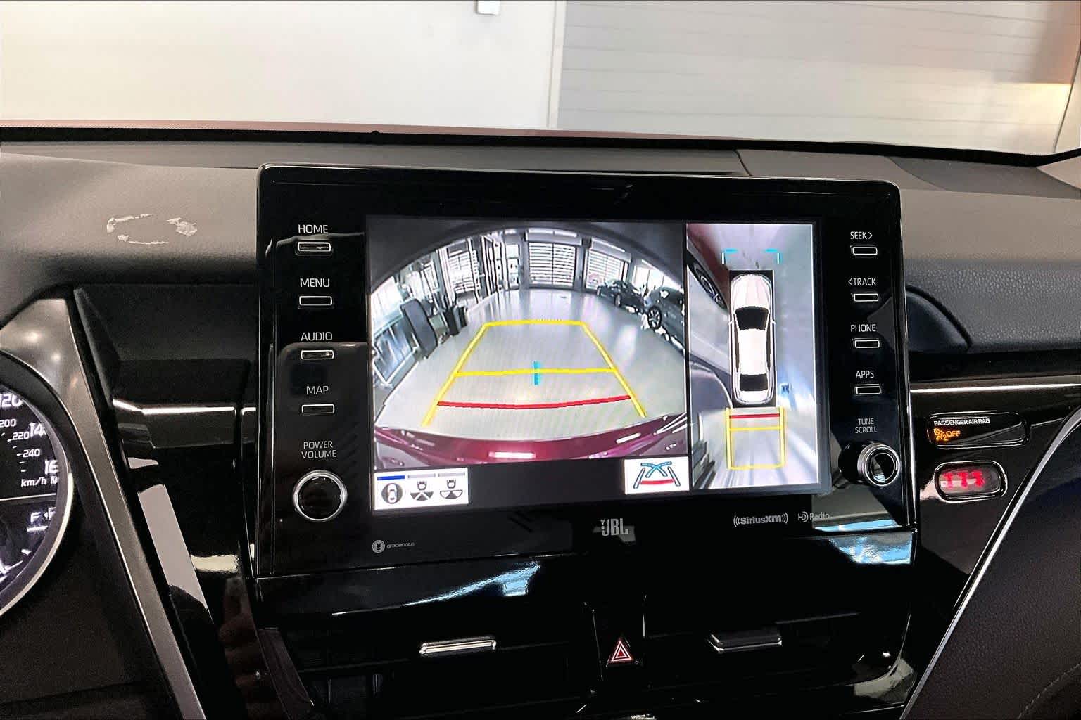 Thumbnail: 2022 Toyota Camry - 23