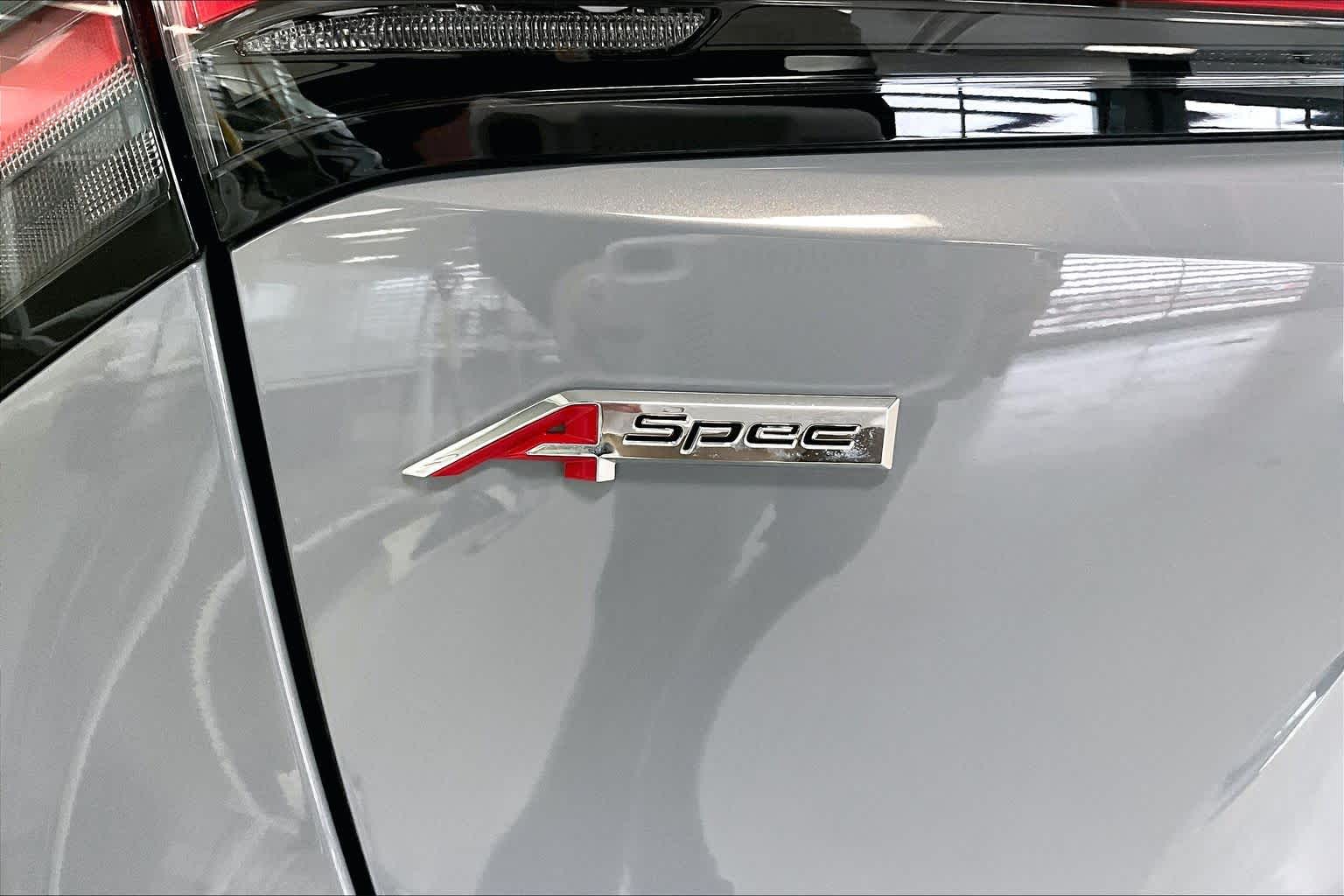 Thumbnail: 2025 Acura ADX - 7