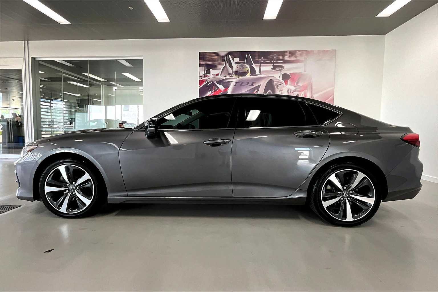 2025 Acura TLX Technology photo 3