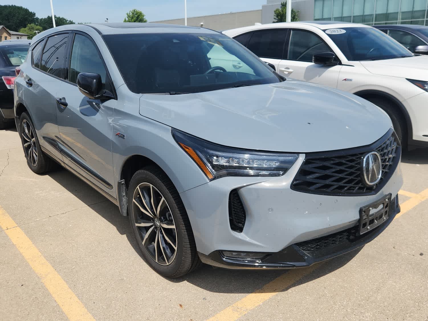 Thumbnail: 2025 Acura RDX - 3