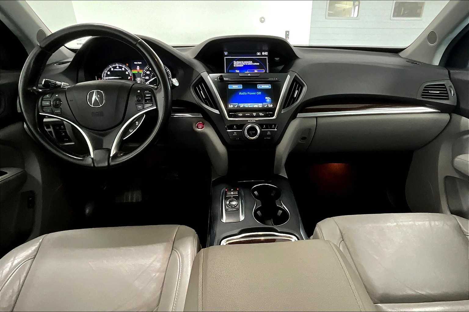 Thumbnail: 2017 Acura MDX - 8