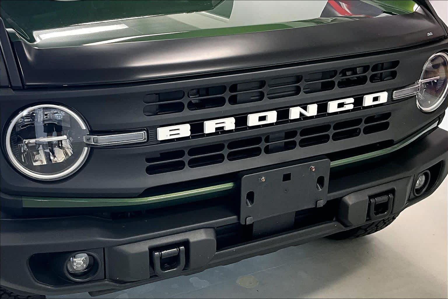 Thumbnail: 2023 Ford Bronco - 30