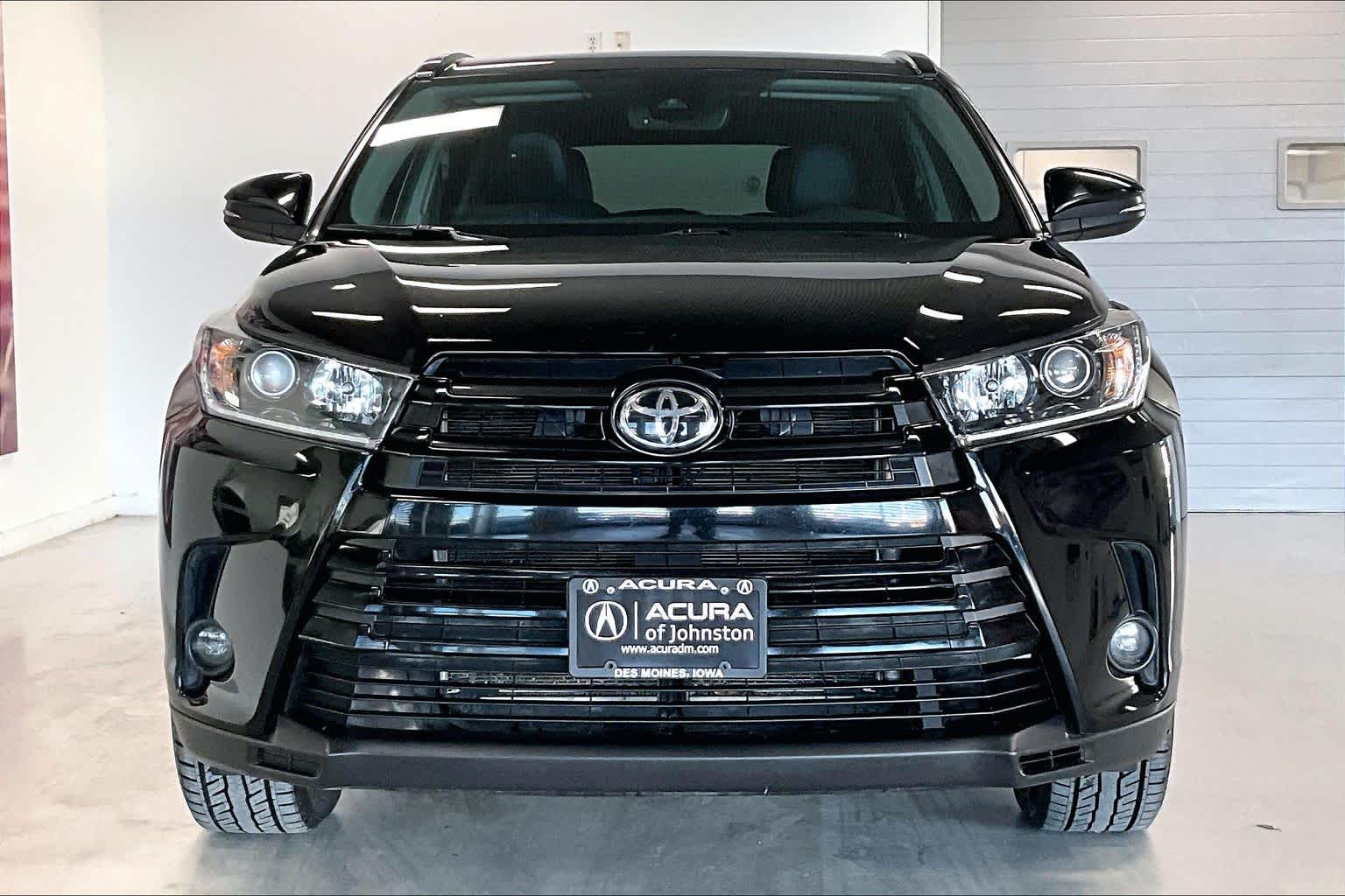 Thumbnail: 2019 Toyota Highlander - 6
