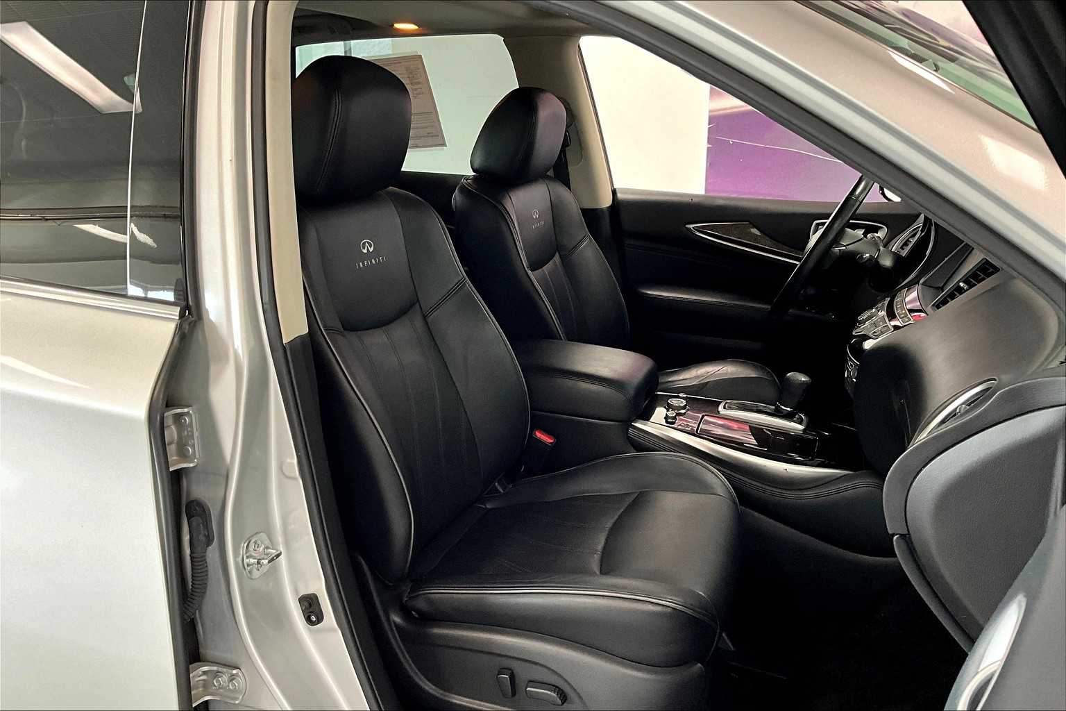 Thumbnail: 2014 INFINITI QX60 - 12