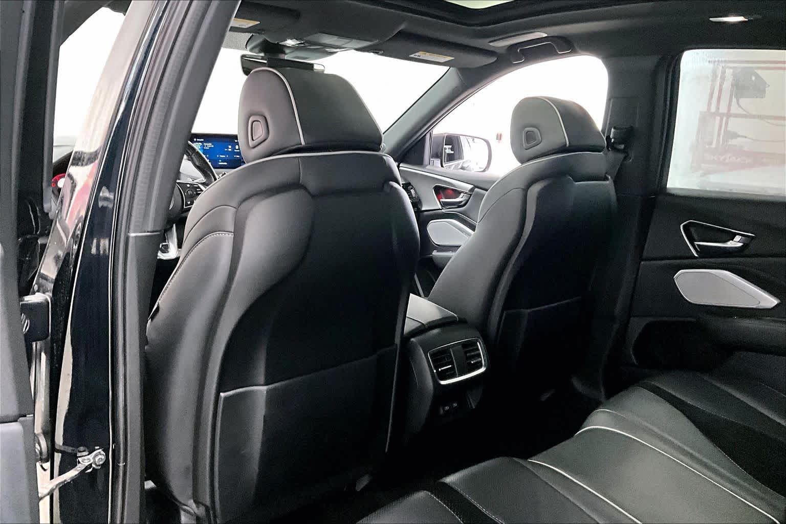 Thumbnail: 2021 Acura RDX - 12