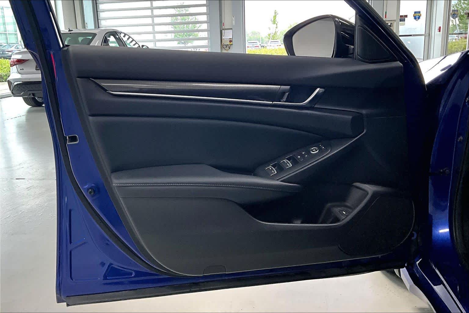 Thumbnail: 2022 Honda Accord - 23