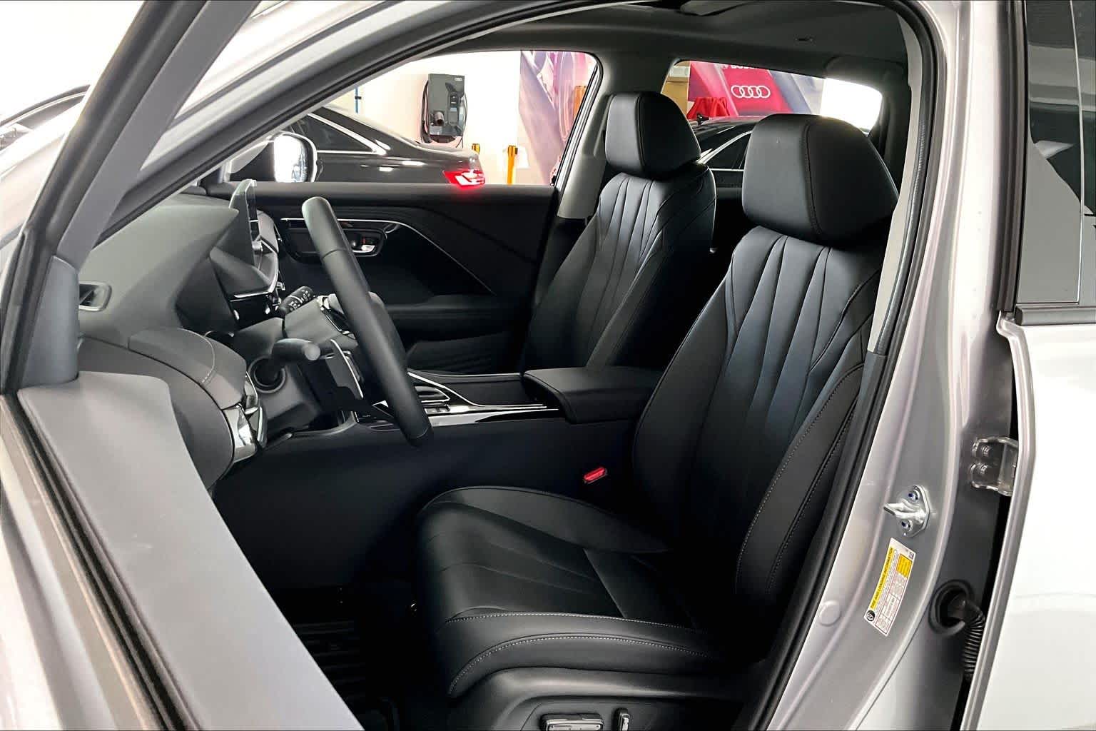 Thumbnail: 2026 Acura ADX - 10