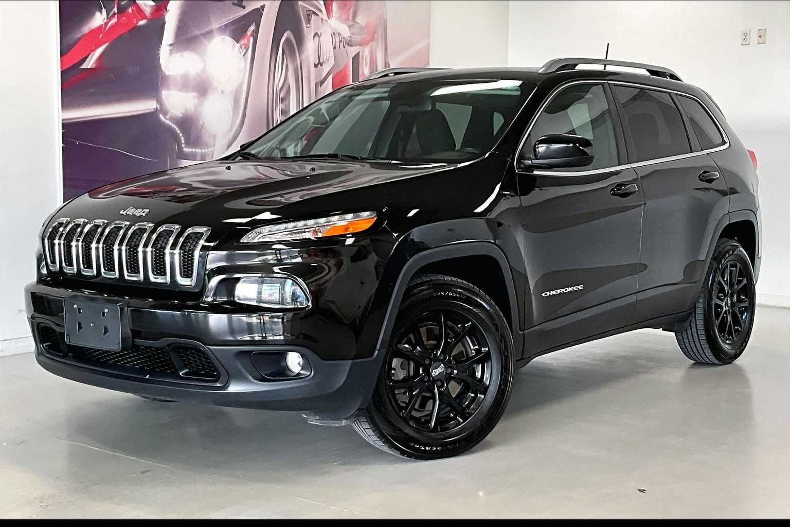 Thumbnail: 2016 Jeep Cherokee - 1
