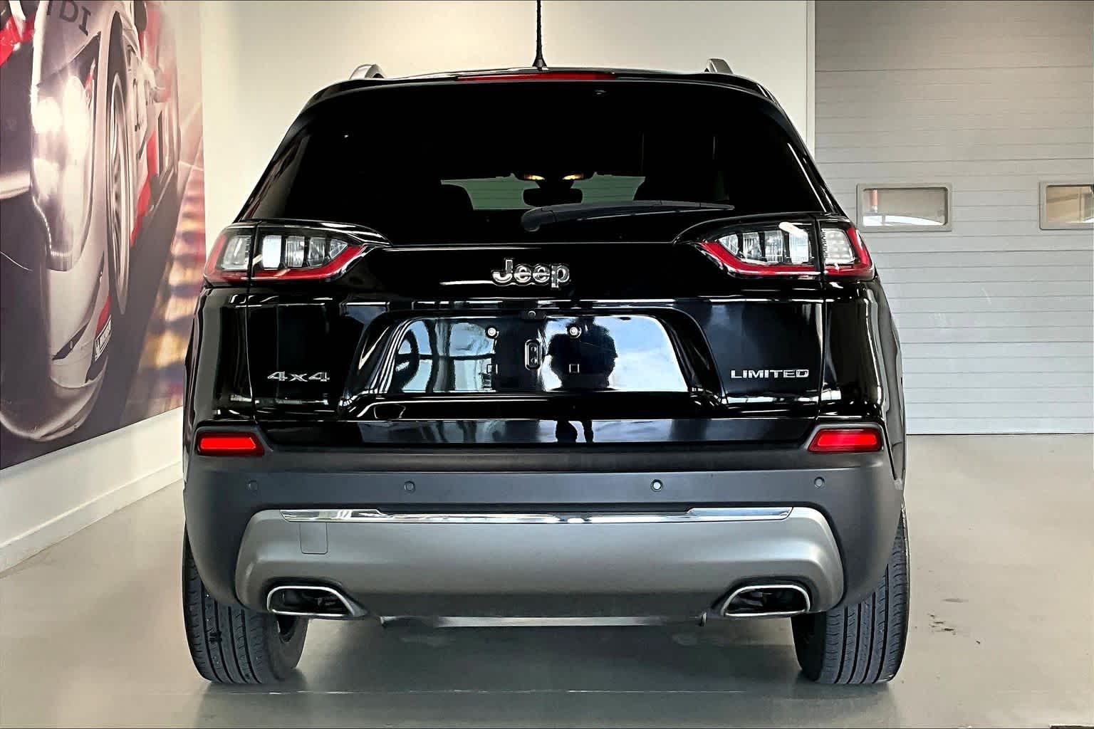 Thumbnail: 2020 Jeep Cherokee - 5