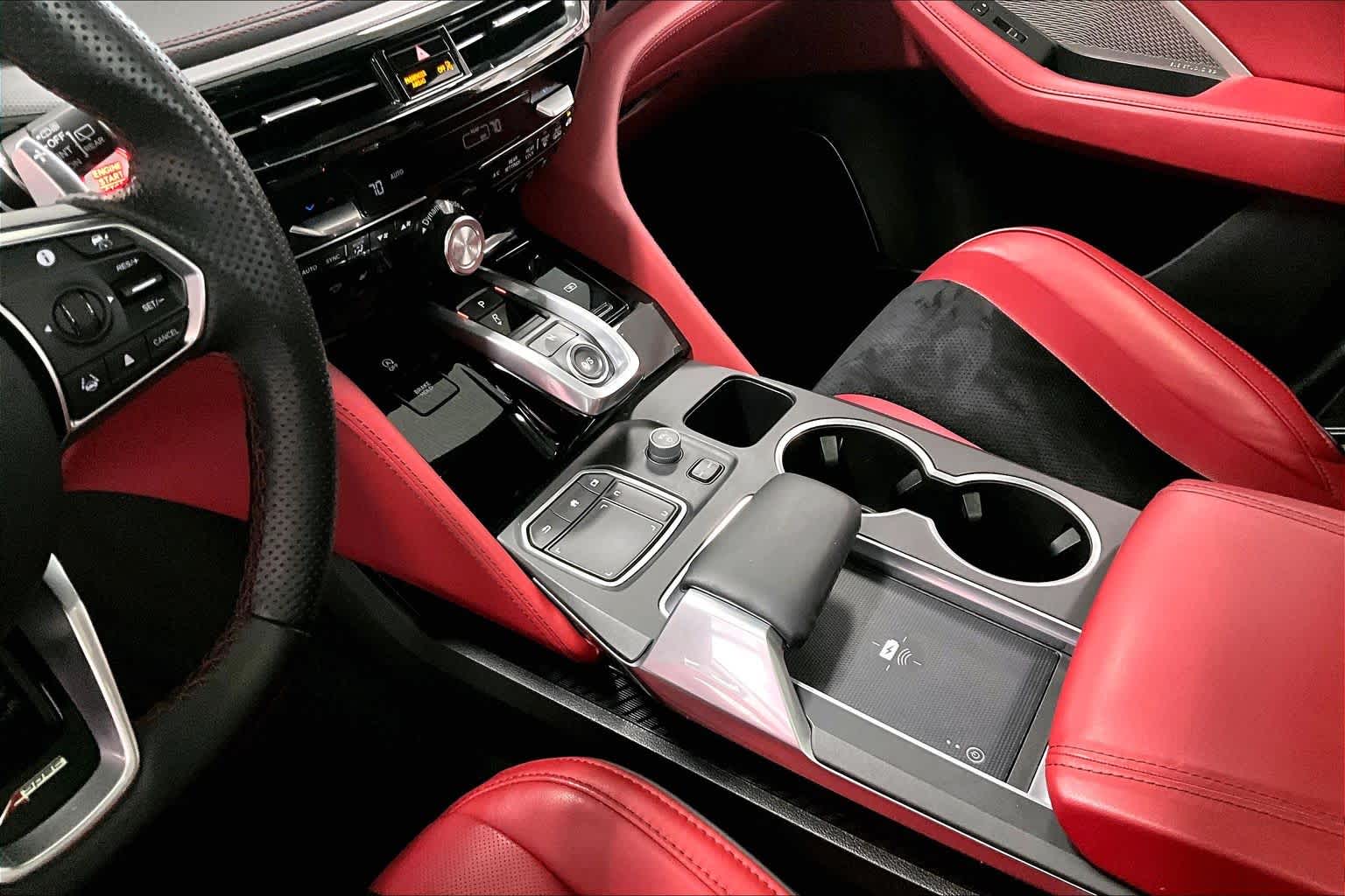 Thumbnail: 2022 Acura MDX - 15