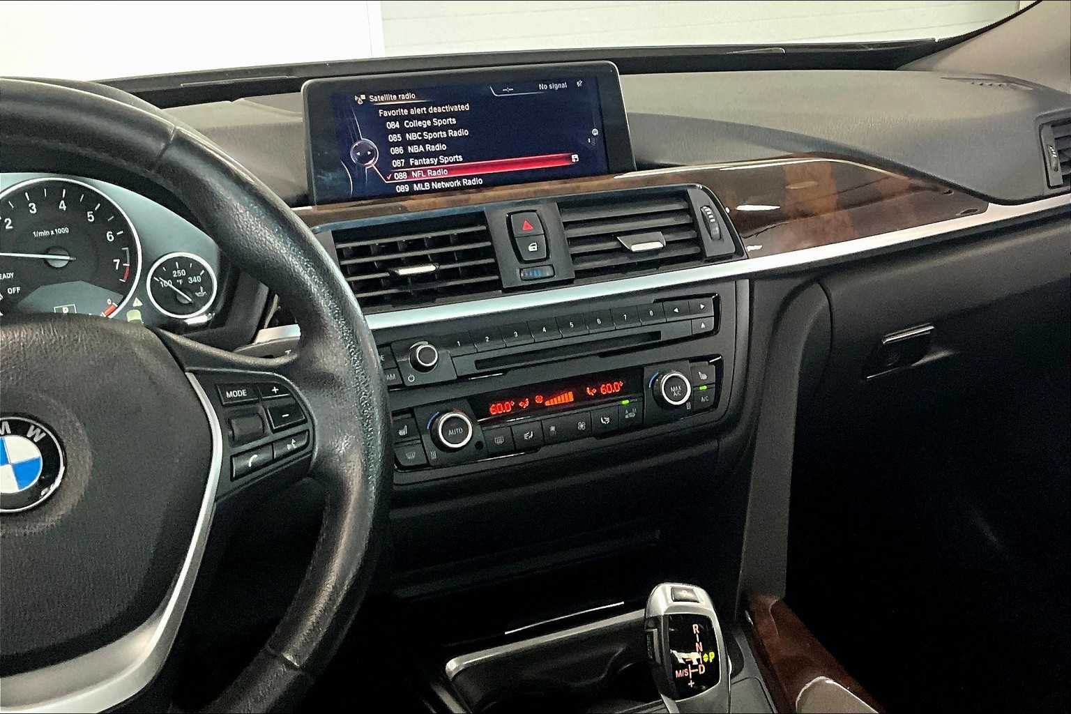 Thumbnail: 2015 BMW 3 Series - 13