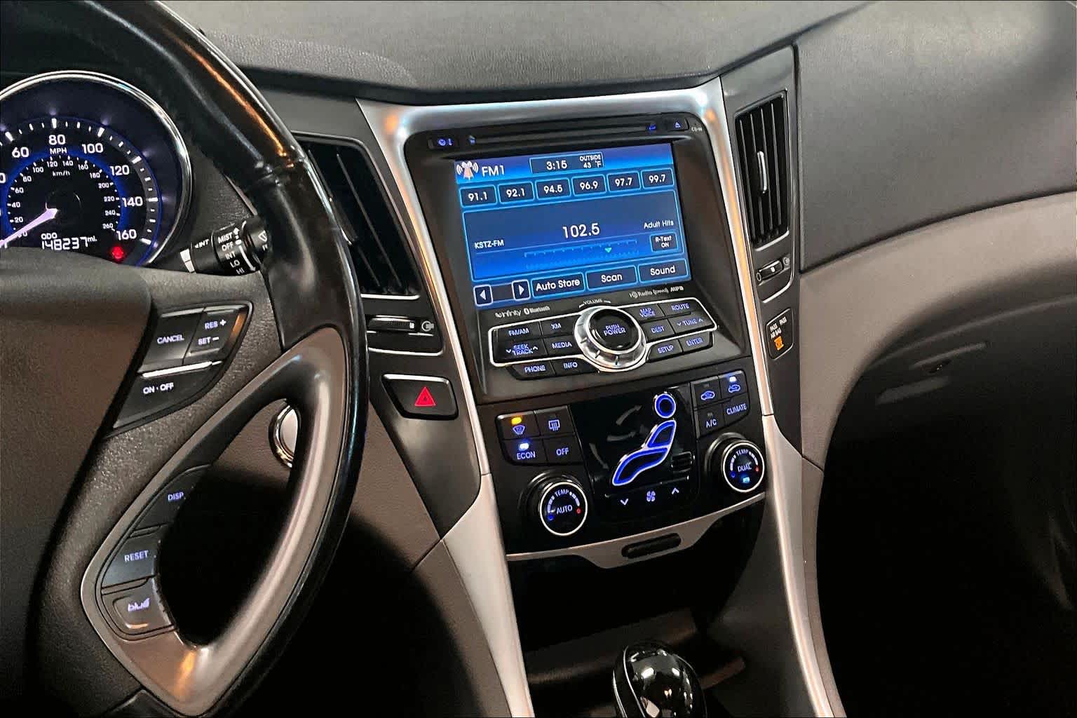 Thumbnail: 2013 Hyundai Sonata - 13