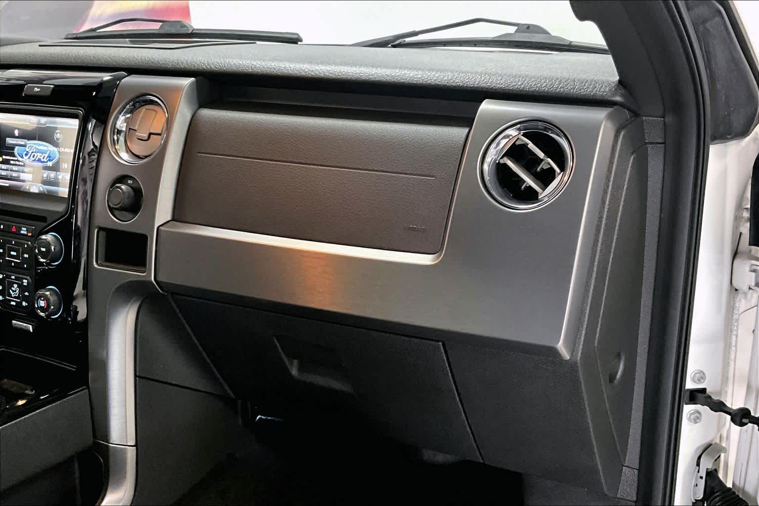 Thumbnail: 2014 Ford F-150 - 21