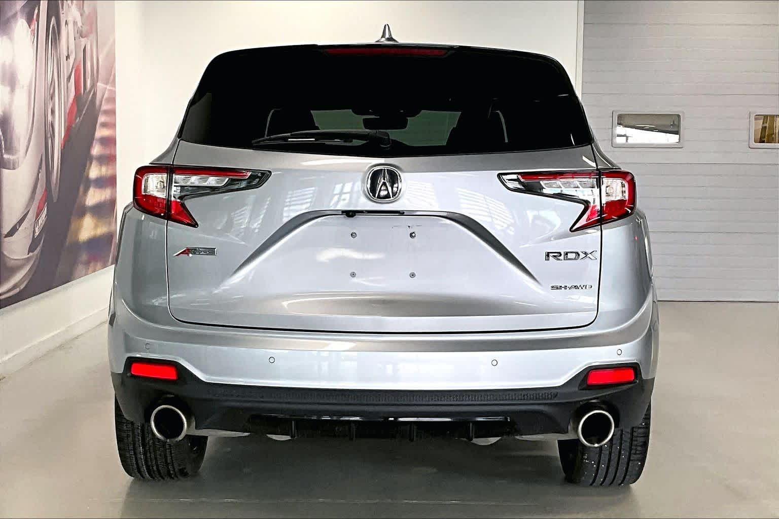 Thumbnail: 2023 Acura RDX - 5