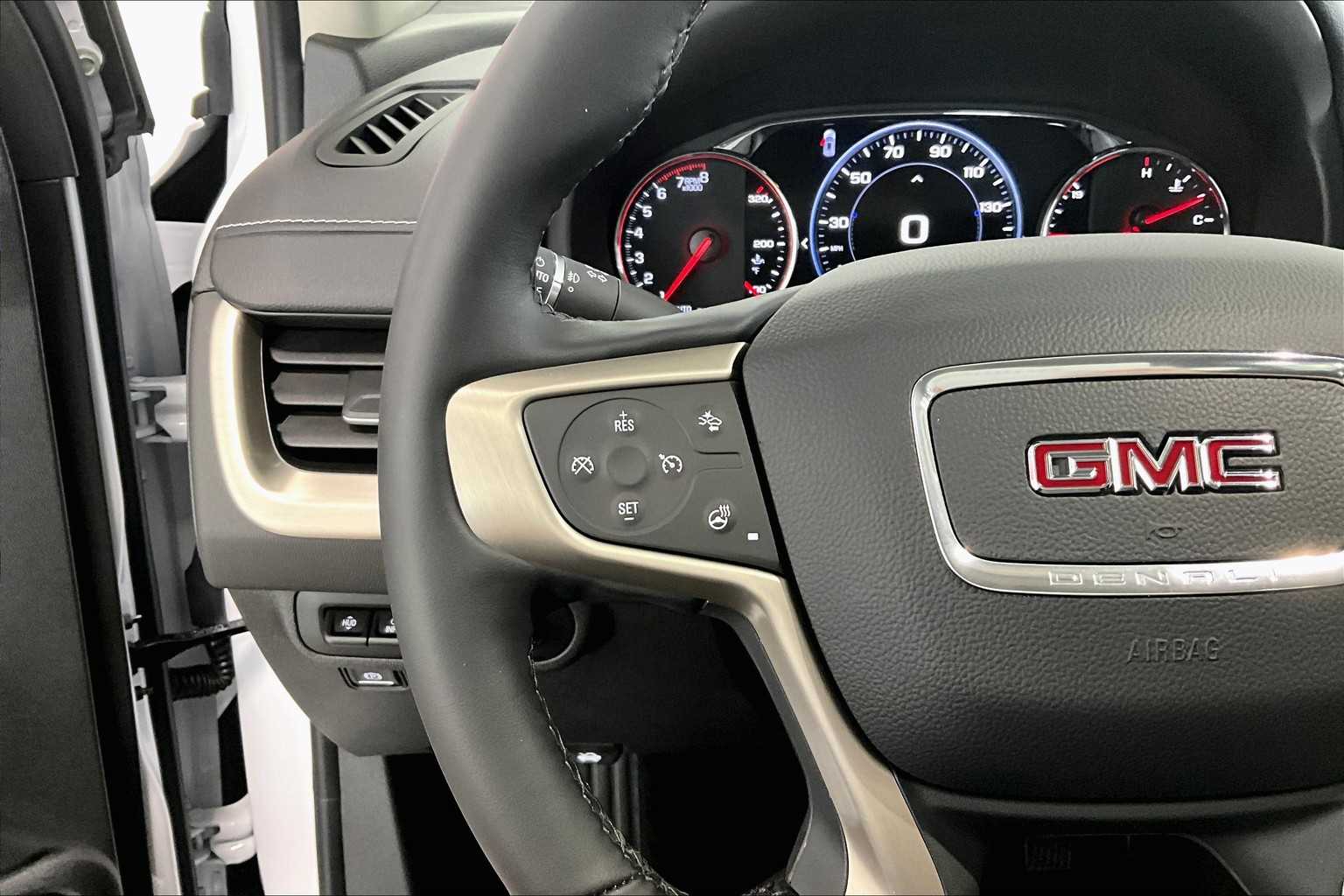 Thumbnail: 2024 GMC Terrain - 19