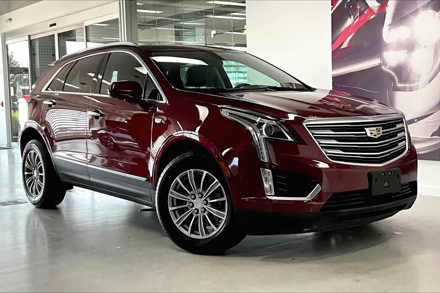 Thumbnail: 2017 Cadillac XT5 - 20