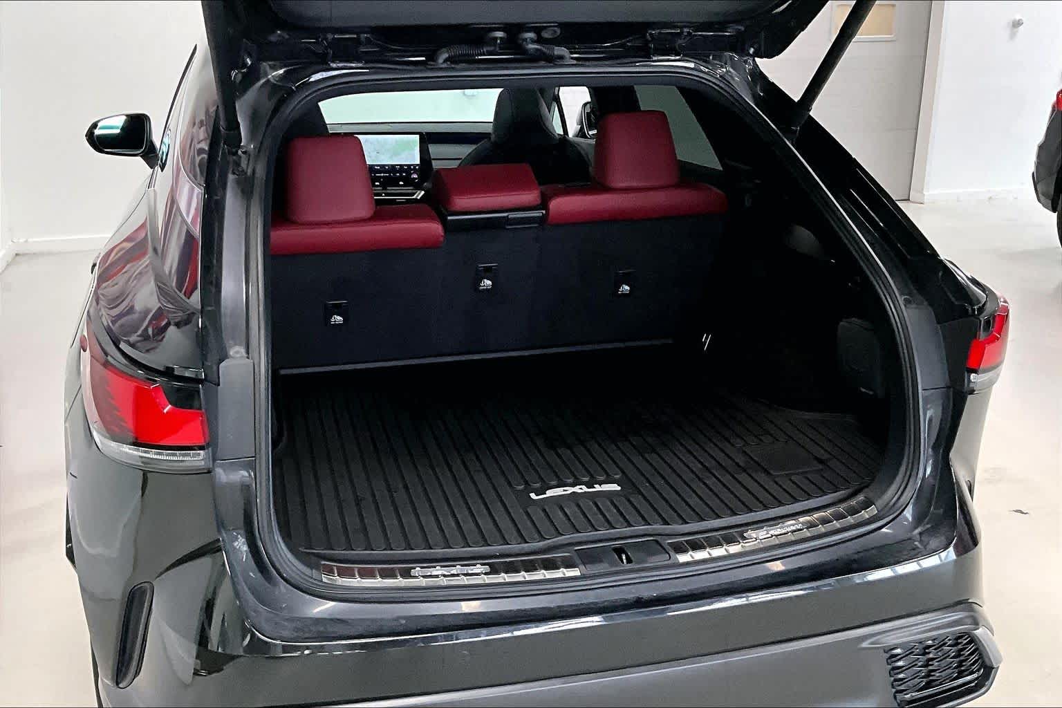 Thumbnail: 2023 Lexus RX - 17