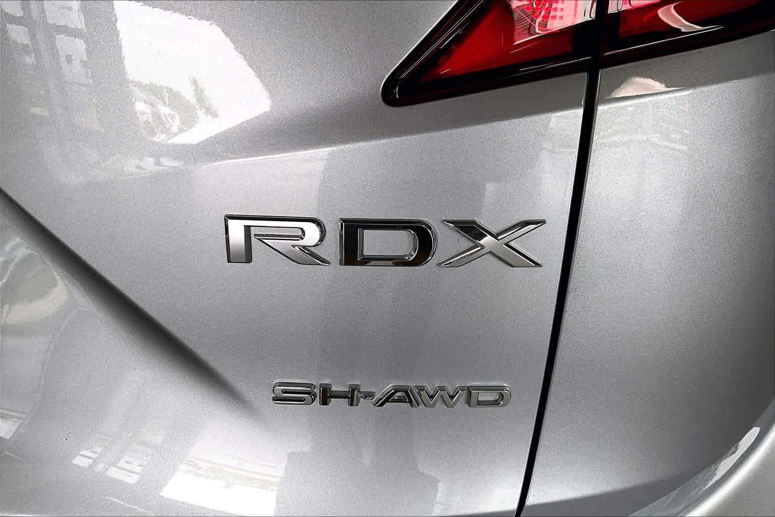 Thumbnail: 2025 Acura RDX - 7