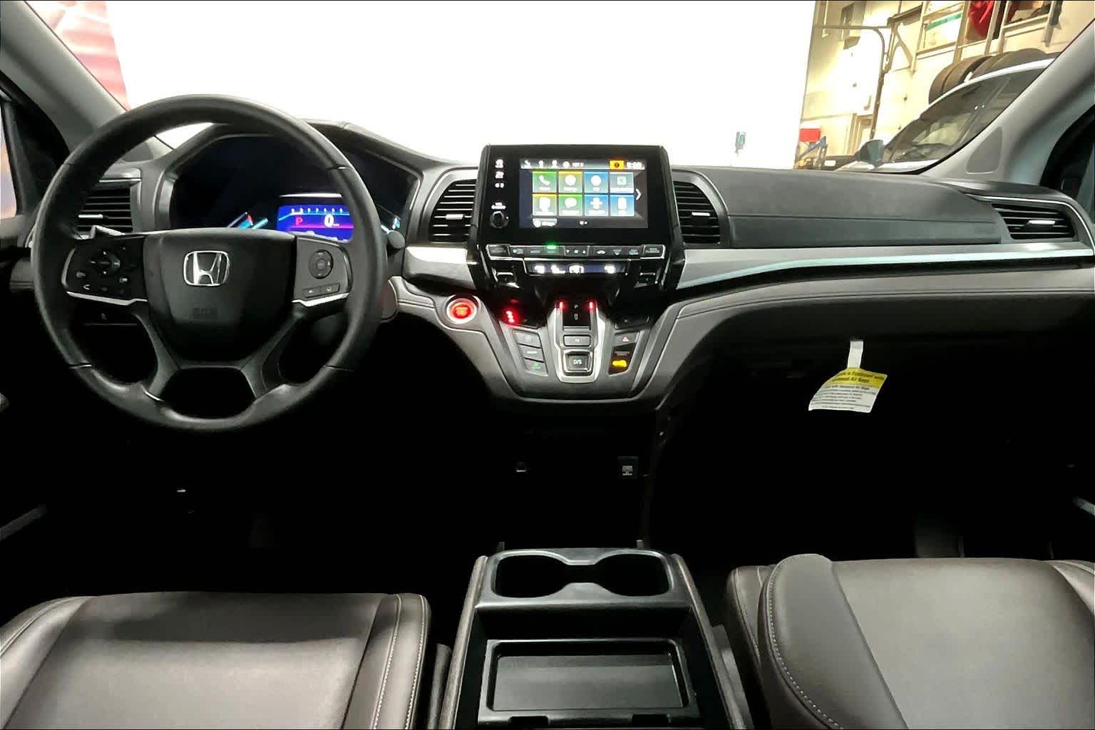 Thumbnail: 2023 Honda Odyssey - 9