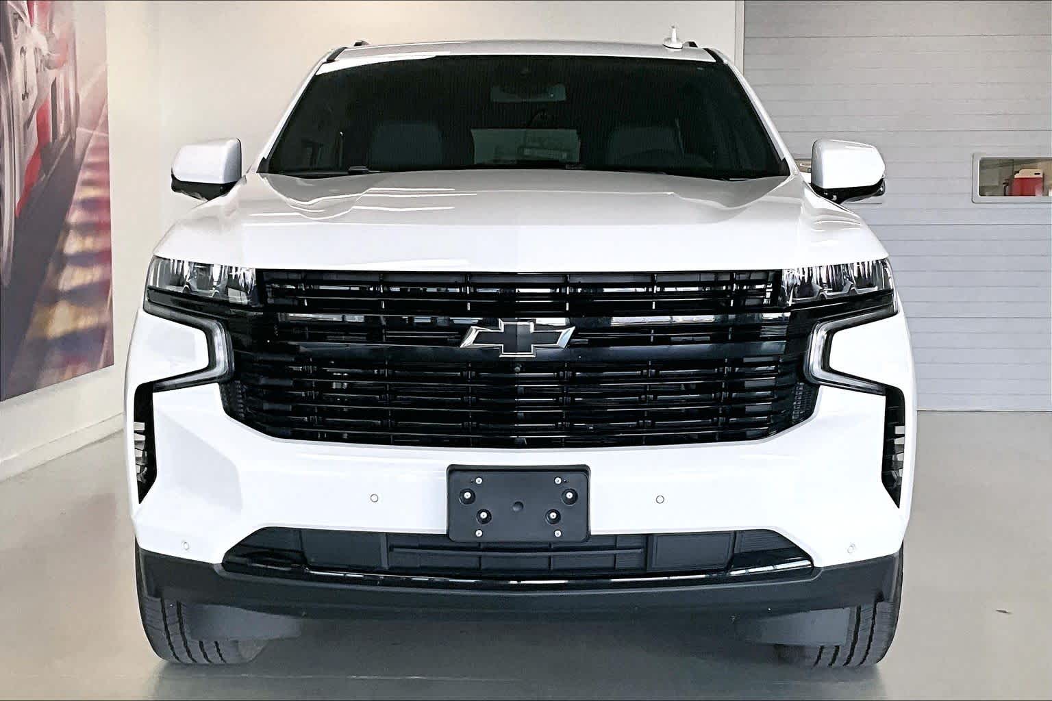 Thumbnail: 2023 Chevrolet Tahoe - 6