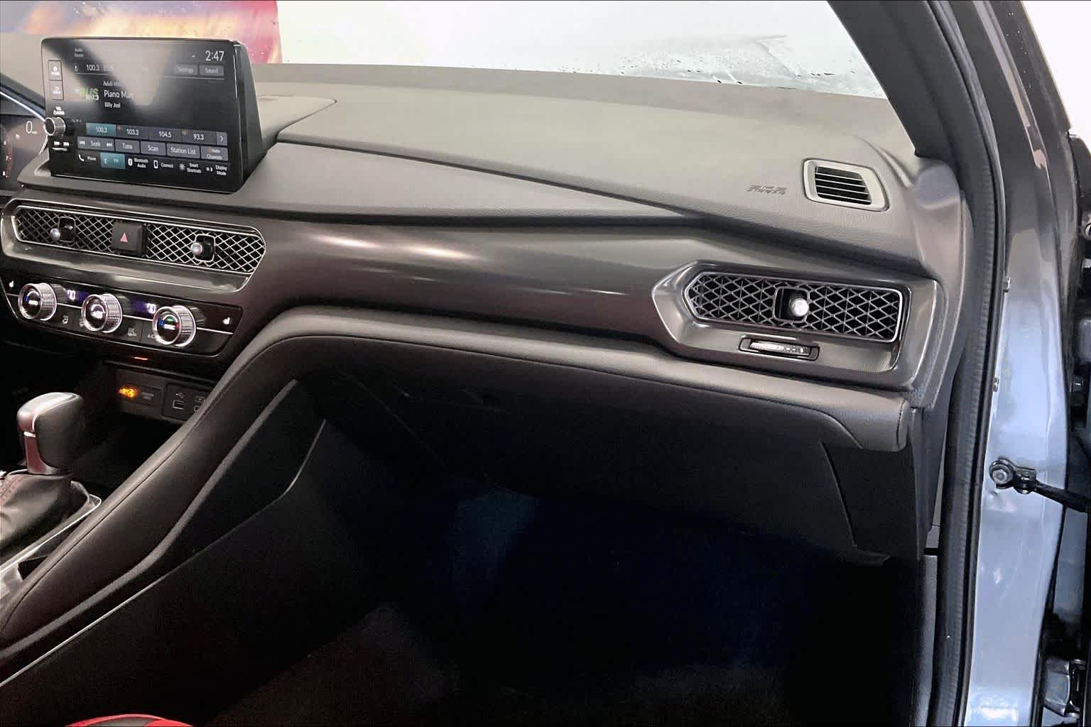 Thumbnail: 2023 Acura Integra - 21