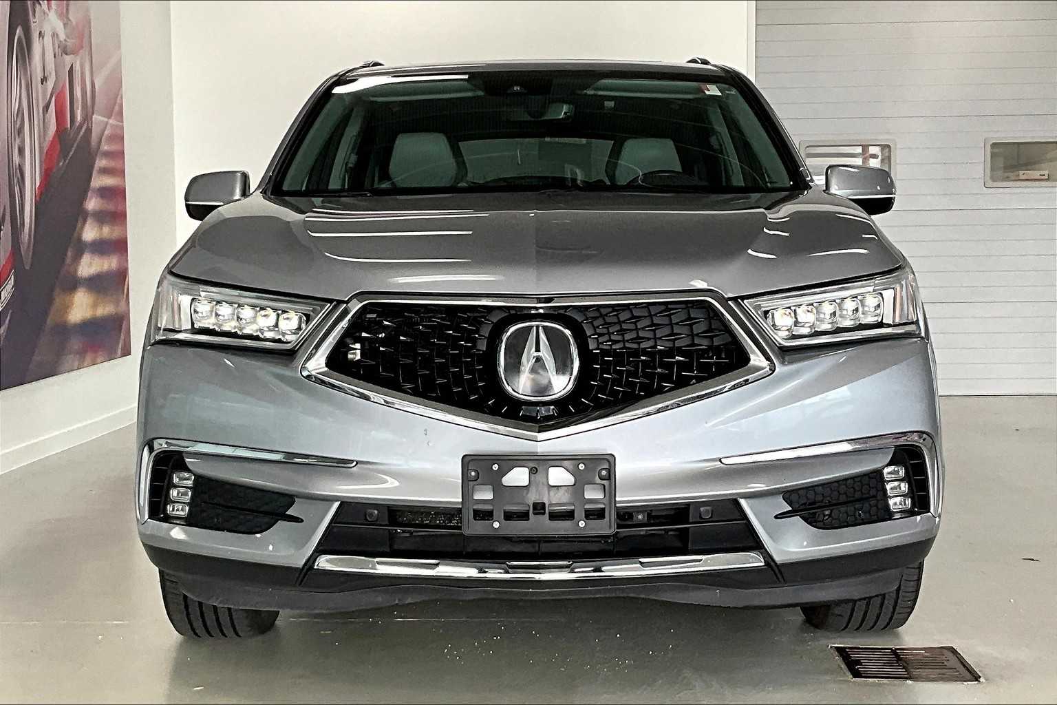 Thumbnail: 2017 Acura MDX - 6